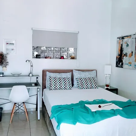 ホームステイ Vacations In