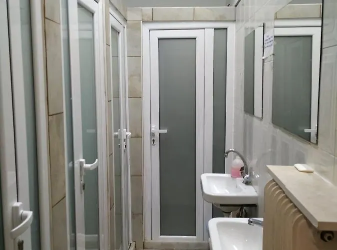 Quarto em Acomodações Particulares Vacations In *